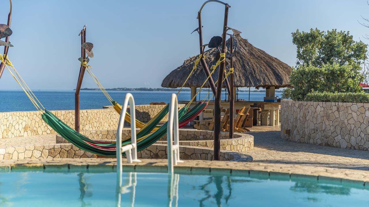 The Spa Retreat Boutique Hotel Negril Exterior photo
